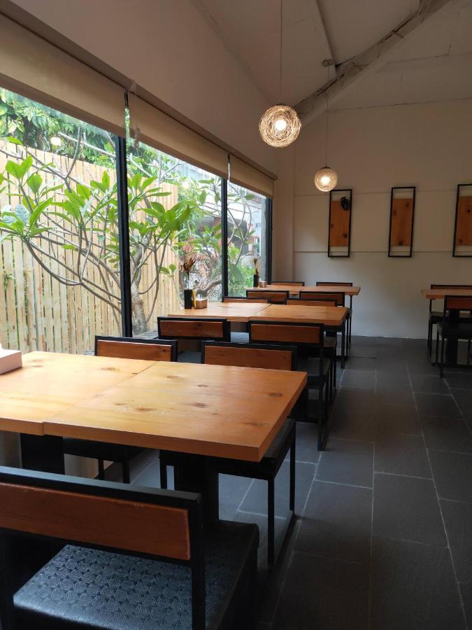 ロッポンギ モーテル Pingtung エクステリア 写真